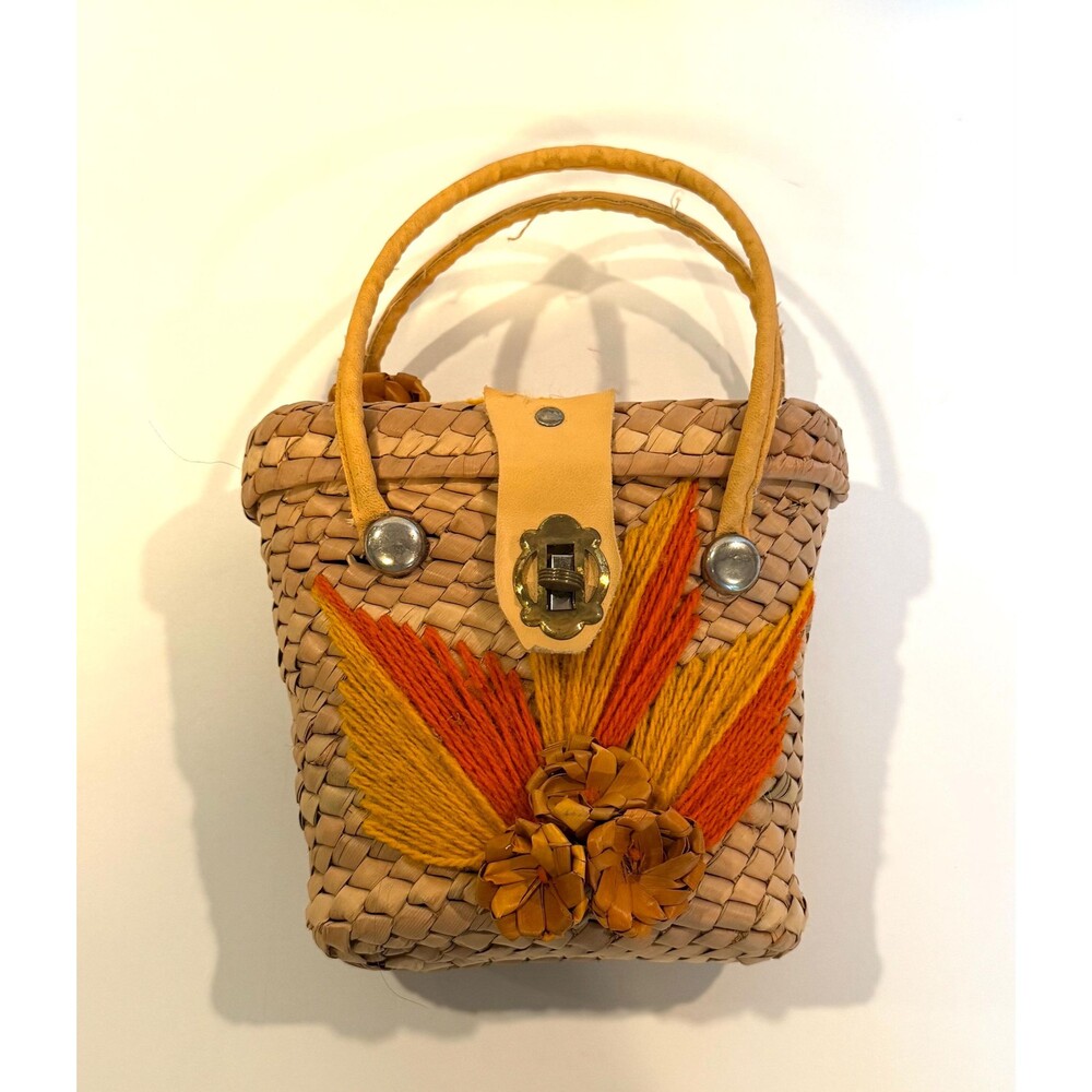 Handmade Mexican Cane Purse, 1970s Mod Floral Yarn Decor